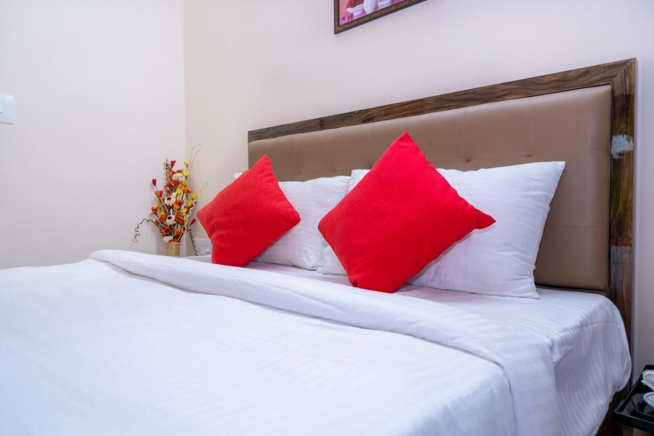 Sports Icon Suites Yelahanka Zewnętrze zdjęcie